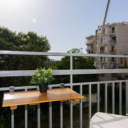 Studio 48, Cozy Apartment In Kalamata City Center Eksteriør billede